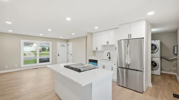 706 Halstead AVE, Romeoville, IL 60446
