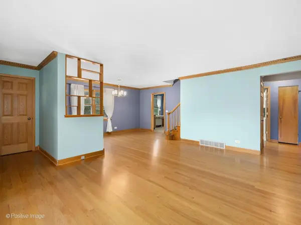 4503 Fairview AVE, Downers Grove, IL 60515