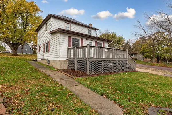 303 3rd ST N, Ellendale, MN 56026