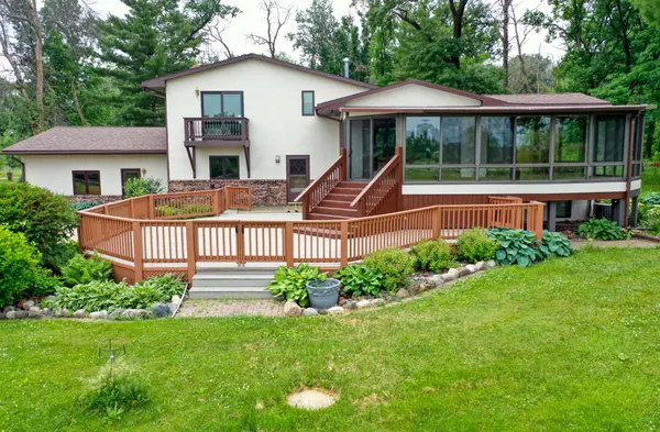 5696 170th ST N, Hugo, MN 55038