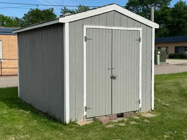 405 N 11th ST, Olivia, MN 56277
