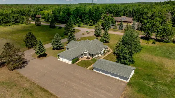37440 Carefree DR ##1, Crosslake, MN 56442