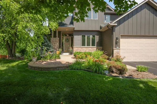 22346 Red Oak DR, Rogers, MN 55374