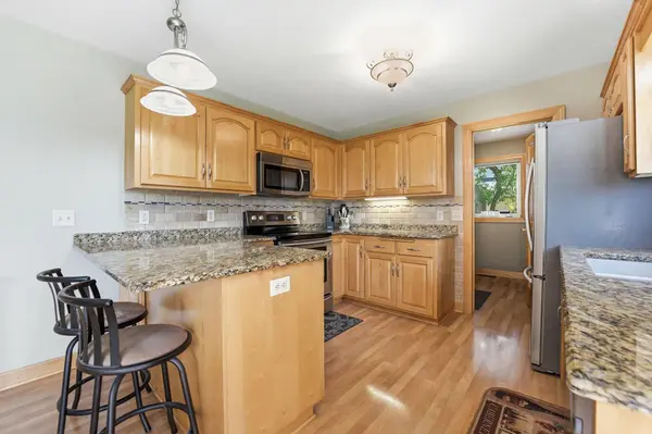 38249 Everton AVE, North Branch, MN 55056