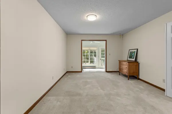 1270 Birch Pond TRL, White Bear Twp, MN 55110