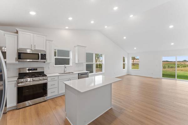 8535 Farmstead AVE NE, Monticello, MN 55376