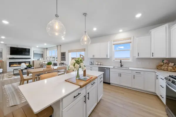 12421 Holden WAY, Rogers, MN 55374