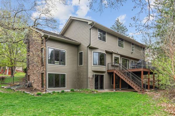 5811 Shannon DR, Edina, MN 55439