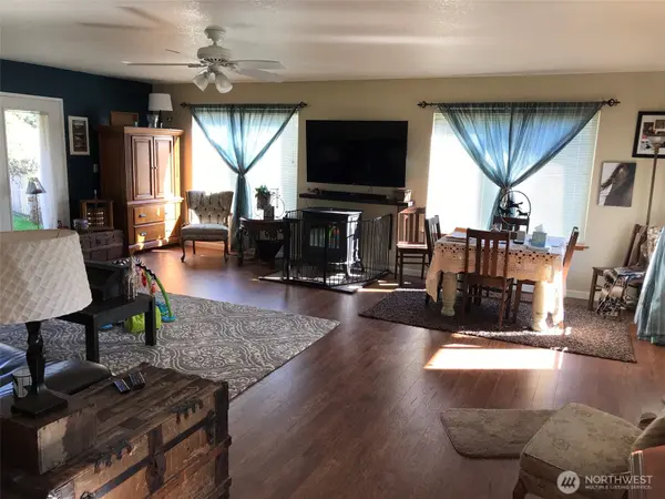 16631 Case RD SW, Rochester, WA 98579