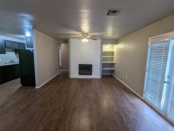 1411 Concord DR #1411, Norman, OK 73071