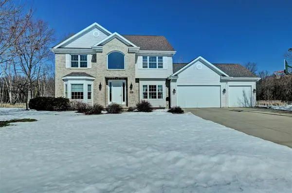 4482 W AMBERWOOD LN,  Appleton,  WI 54913