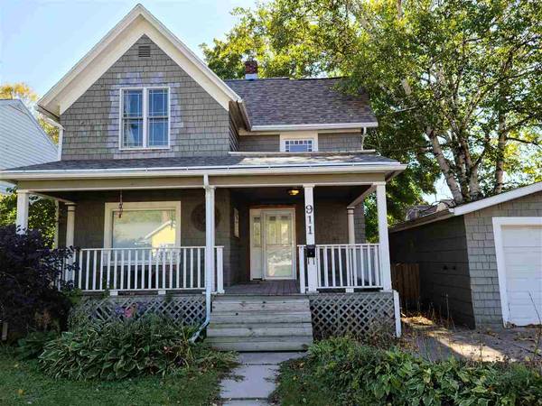 911 E NORTH ST, Appleton, WI 54911