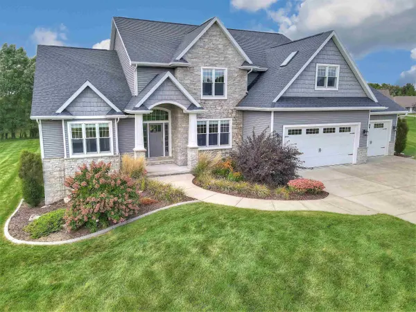 3400 AMBER LN, Green Bay, WI 54311