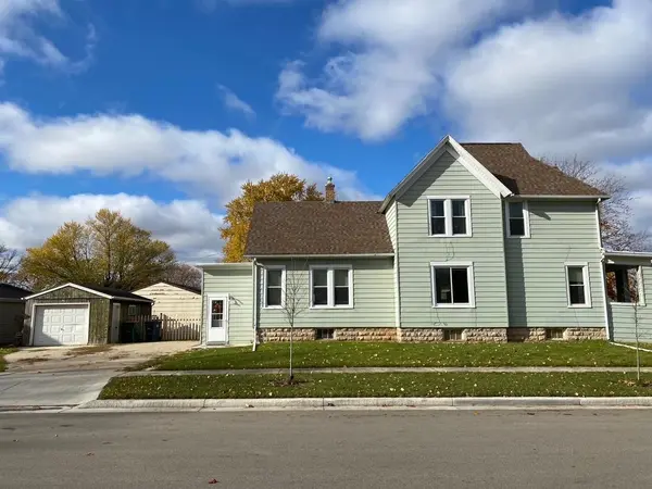 40 E MC WILLIAMS ST, Fond Du Lac, WI 54935