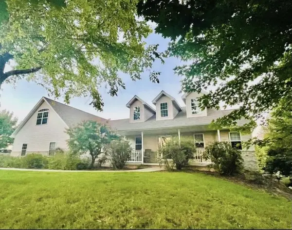 E9051 ROCKY MOUNTAIN DR,  New London,  WI 54961-8863