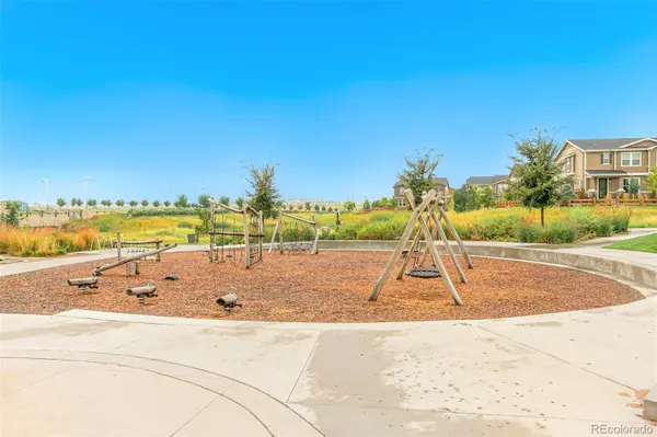 16219 Peak ST #B, Broomfield, CO 80023