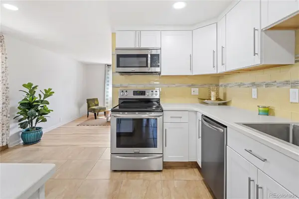 5325 W 5th AVE, Lakewood, CO 80226