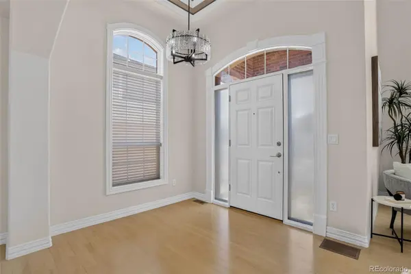 9041 Kittiwake ST, Littleton, CO 80126