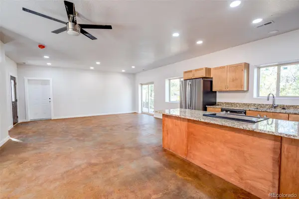 818 E Cucharras, Colorado Springs, CO 80903