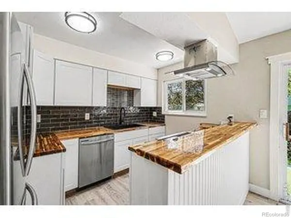 1530 Gloria CT, Loveland, CO 80537