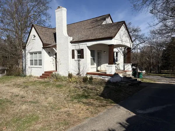 1236 W Commerce St, Lewisburg, TN 37091