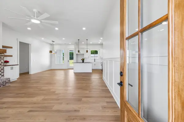 2797 Unionville Rd, Chapel Hill, TN 37034