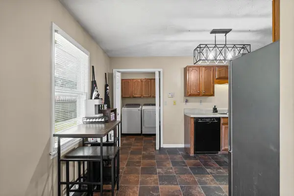 535 Fox Chase Ct, Hopkinsville, KY 42240