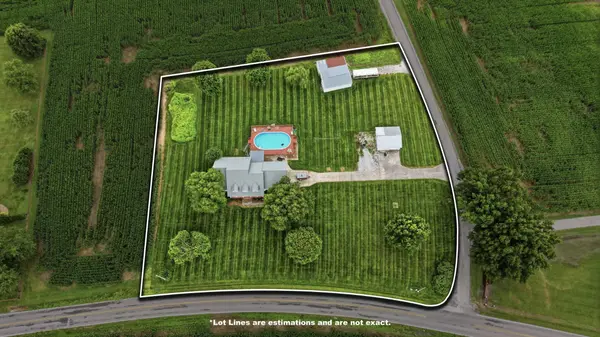 4599 Maple Springs Rd, Manchester, TN 37355