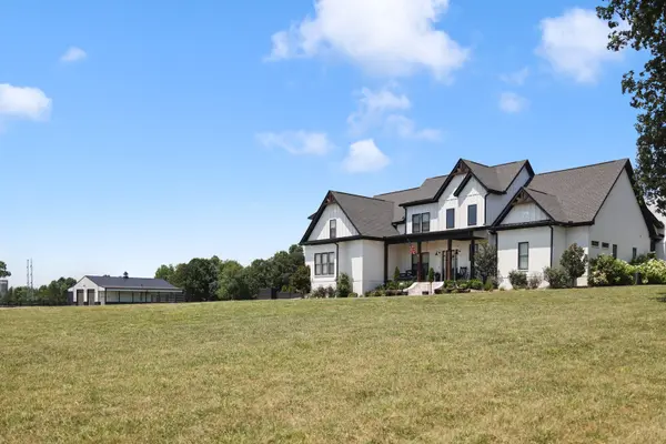 9520 Dyer Rd, Rockvale, TN 37153