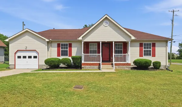 4800 Peppertree Dr, Antioch, TN 37013
