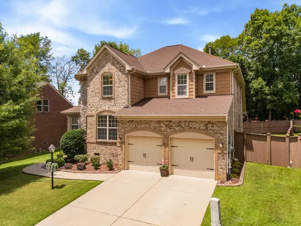 1406 Wayfield Ln, Mount Juliet, TN 37122
