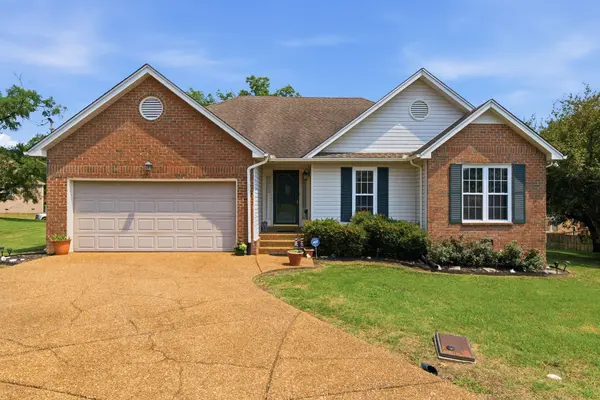 3512 Pinwheel Dr, Antioch, TN 37013