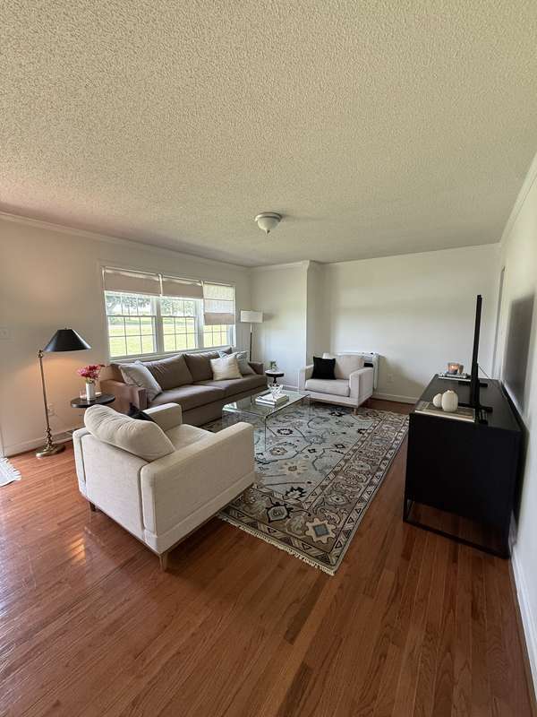 729 Weakley Creek Rd #E, Lawrenceburg, TN 38464