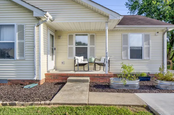 1618 Hannibal Dr, Oak Grove, KY 42262