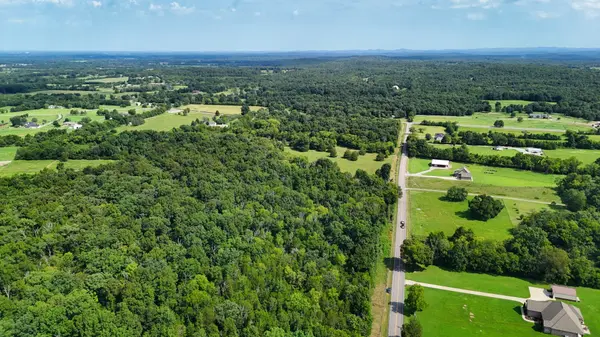 2 Cedar Grove Rd, Murfreesboro, TN 37127