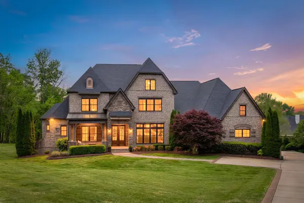 2713 Deer Haven Ct, Franklin, TN 37067