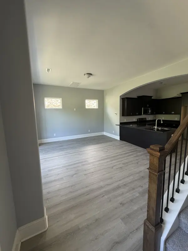 1113 Freeboard Aly, La Vergne, TN 37086