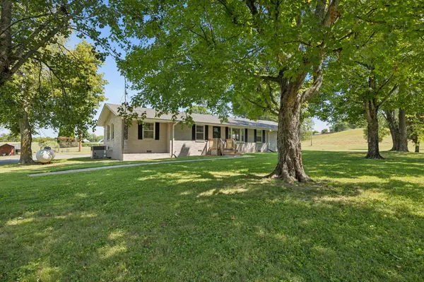 390 Rankin Rd, Castalian Springs, TN 37031
