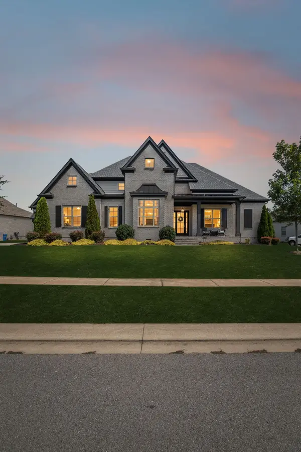5816 Wagonvale Dr, Arrington, TN 37014