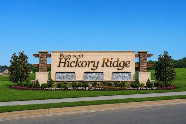 4021 Red Hawk Rd, Columbia, TN 38401