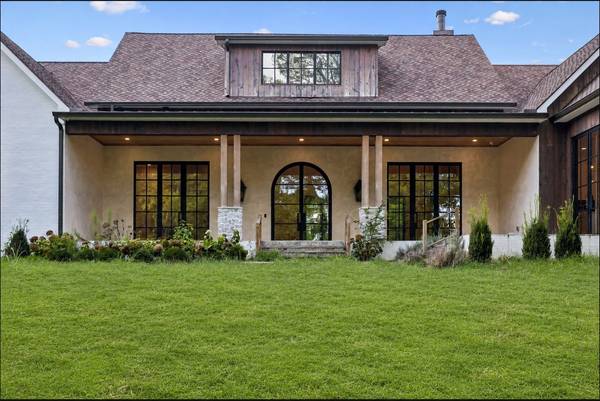 4333 Eatons Creek Rd, Nashville, TN 37218