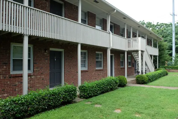 2540 Sharondale Dr #3, Nashville, TN 37215