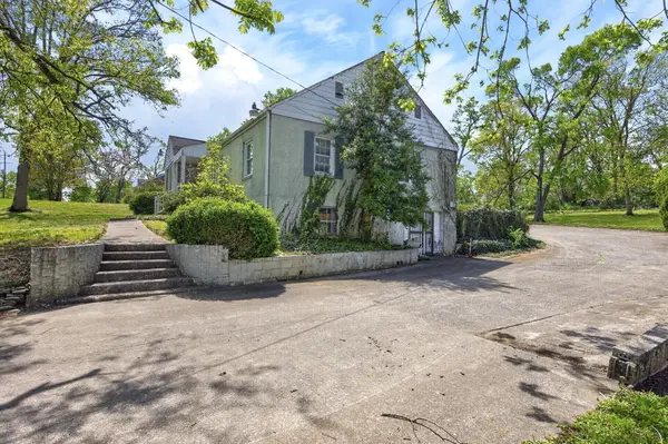 118 S Graycroft Ave, Madison, TN 37115