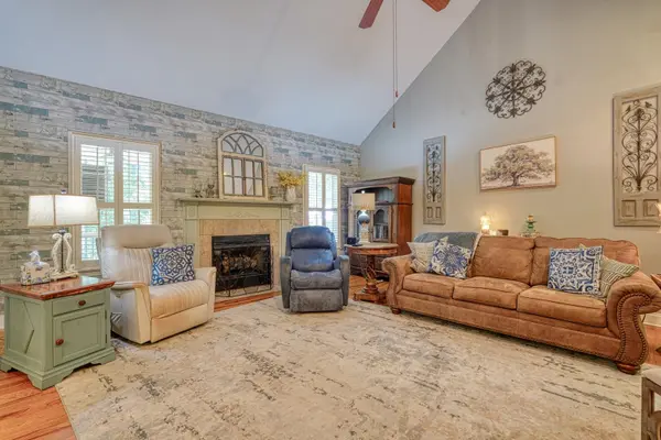 309 Swamp Fox RD, Spartanburg, SC 29306