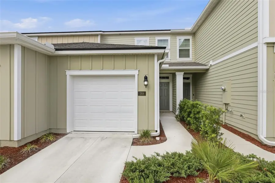 288 REDBUD RD, Palm Coast, FL 32137
