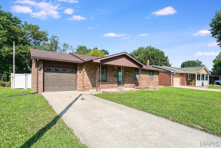 3517 Johnson RD, Granite City, IL 62040