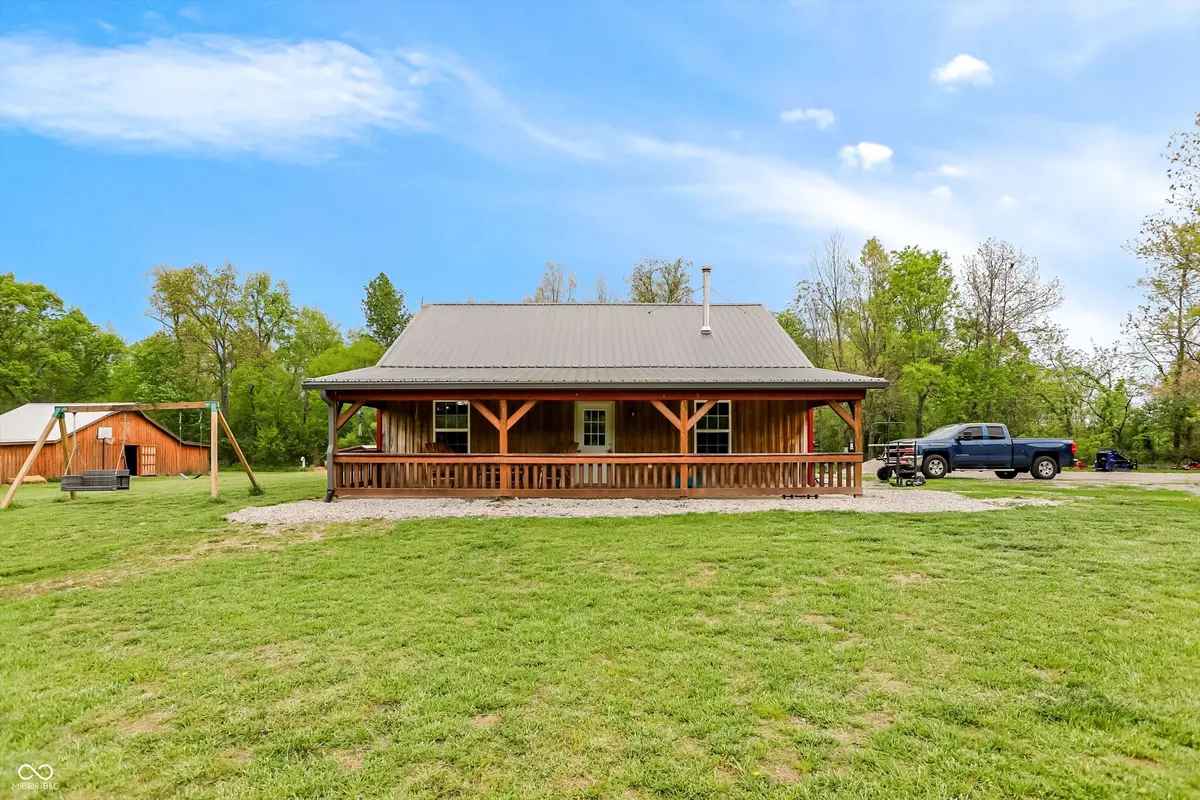 9278 E Cooper RD, Morgantown, IN 46160