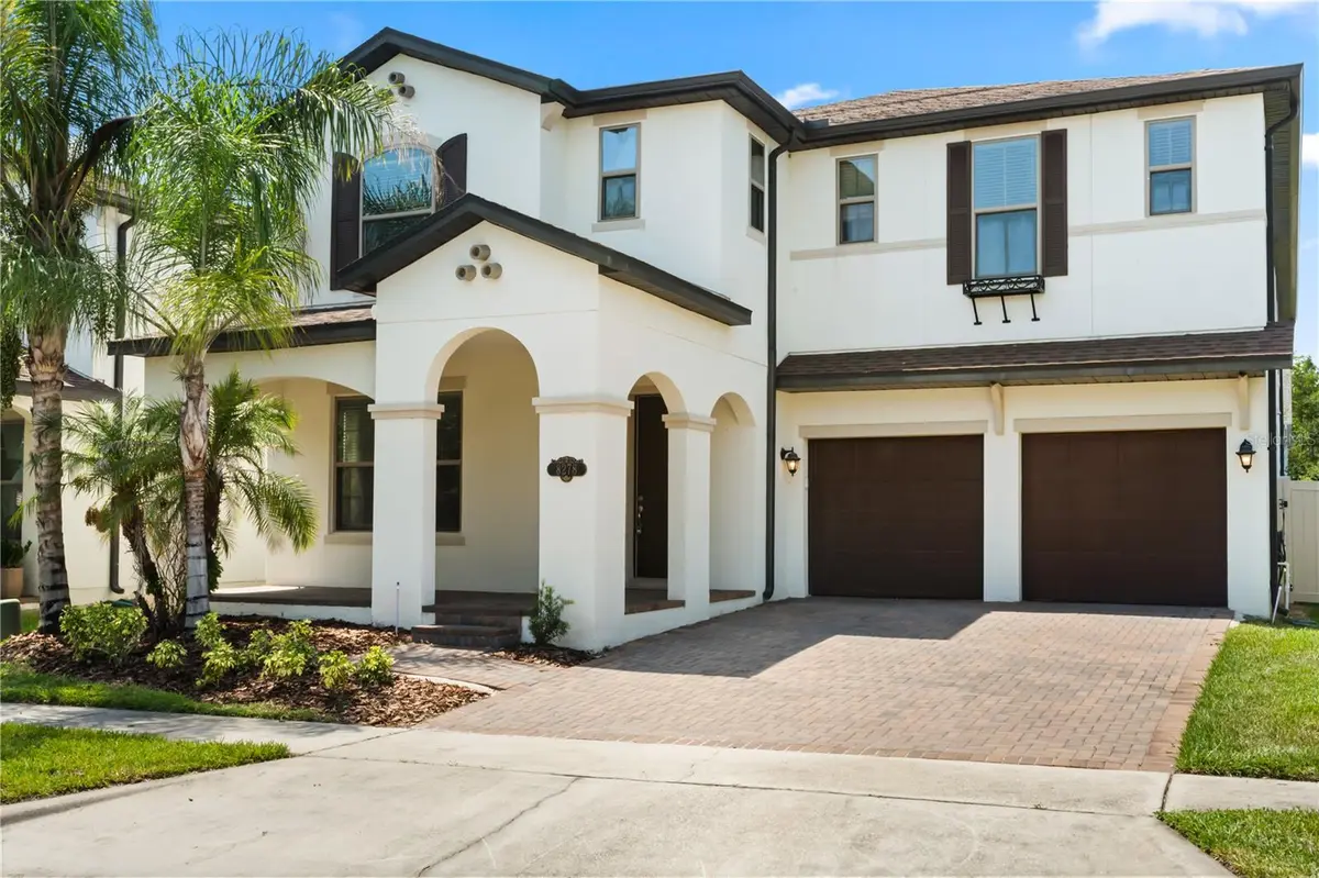 8224 PROCIDA ISLE LN, Windermere, FL 34786