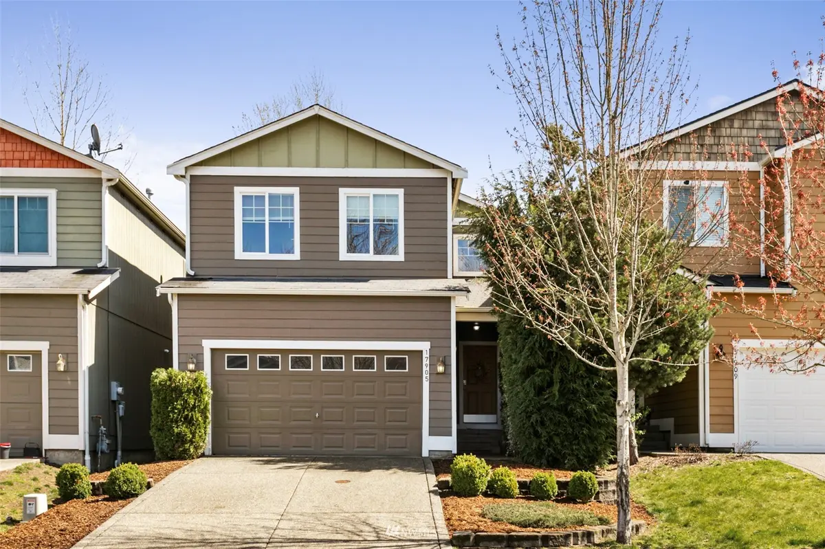 17905 72nd AVE E, Puyallup, WA 98375