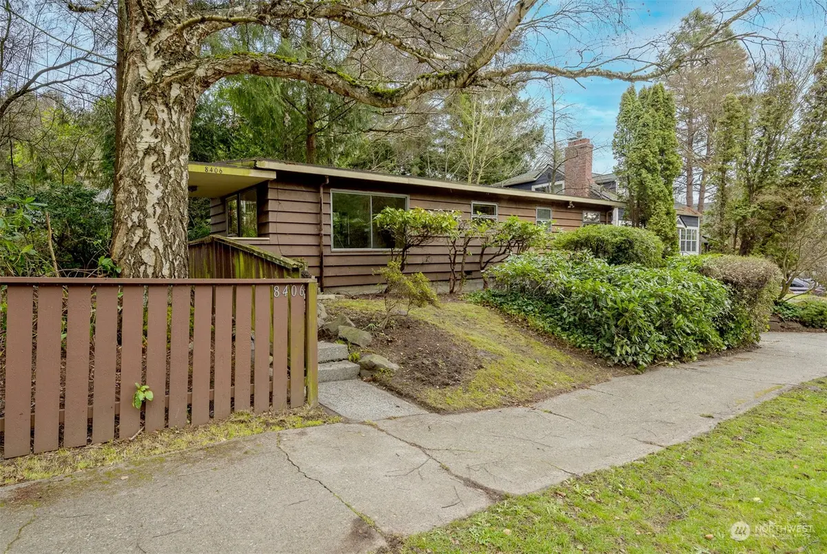8406 Fauntleroy WAY SW, Seattle, WA 98136